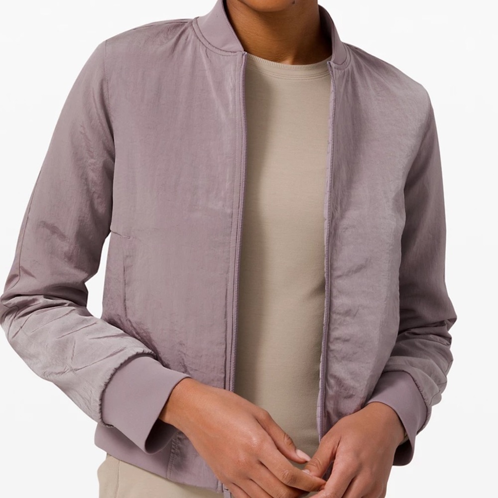 NWT - Lululemon Serene Travels Bomber- Sz 6